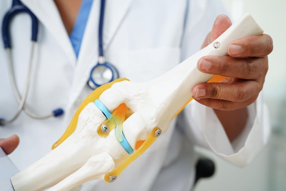 medico-especialista-en-traumatologia-en-cdmx.jpg